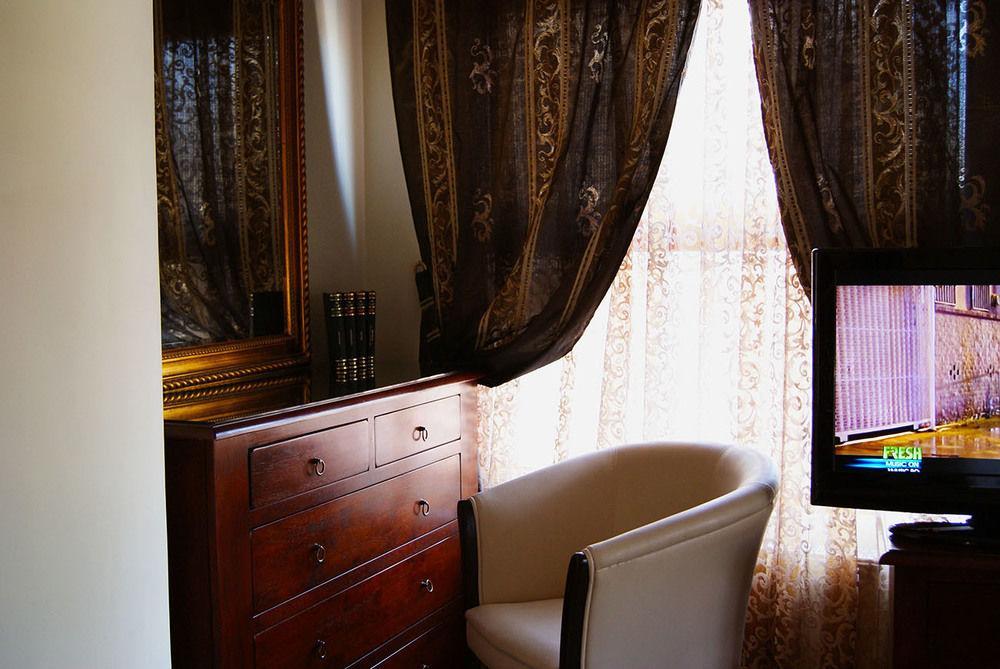 Hotel Ss Residence Unirii Bukarest Kültér fotó