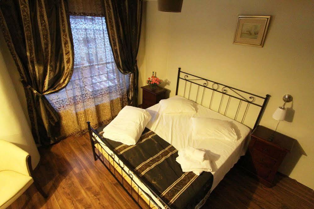 Hotel Ss Residence Unirii Bukarest Kültér fotó
